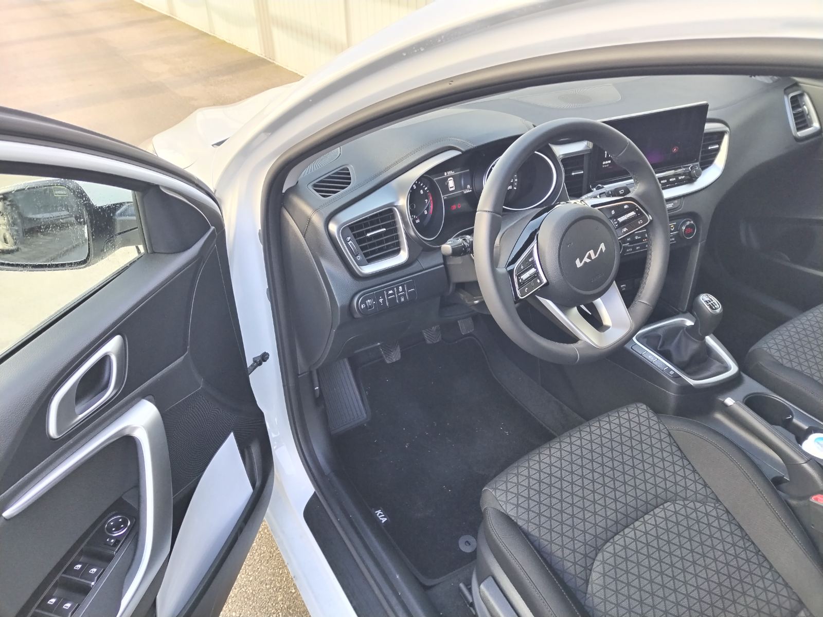 viber_slika_2025-12-12_12-00-39-627