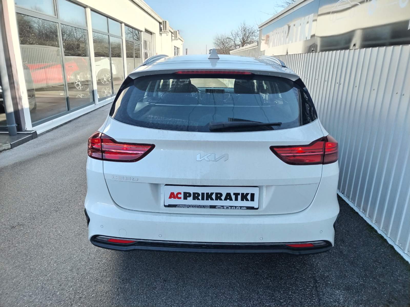 viber_slika_2025-12-12_12-00-40-435