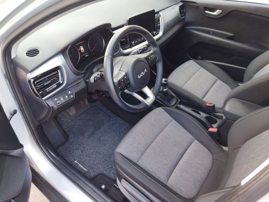 kia-stonic-1.2-city-mt-slika-269695351