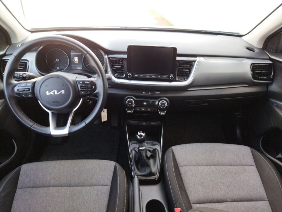 kia-stonic-1.2-city-mt-slika-269695385