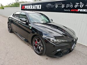 Alfa Romeo Giulia QV 2,9 V6 (520 Ks) ATX8 RWD - DEMO VOZILO!!!