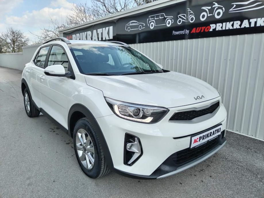 KIA STONIC 1,2 GAS LX URBAN+ M/T POKLON KASKO!
