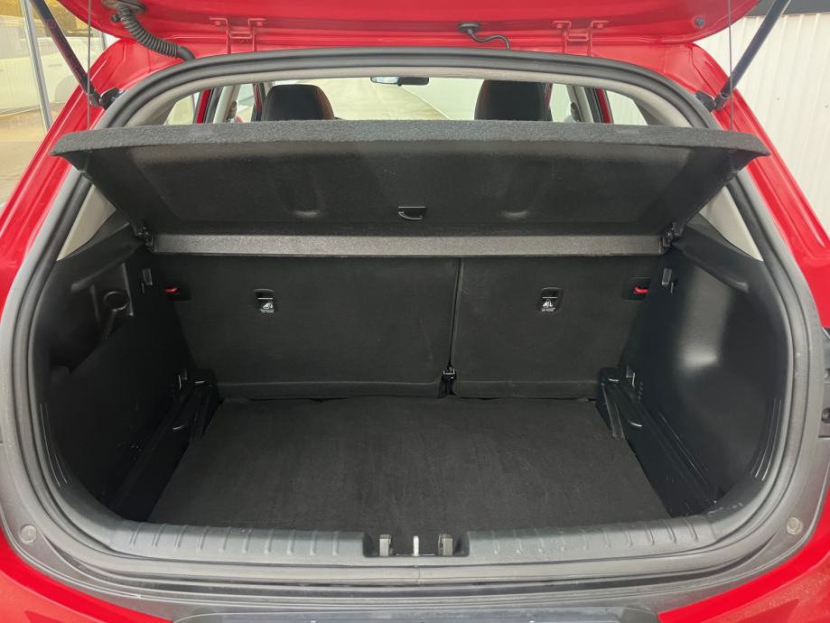 KIA STONIC 1.2 URBAN+ M/T POKLON KASKO! - Slika 10